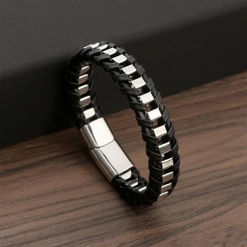 Stylish Punk Men's Braided Leather Bracelet with Stainless Steel Magnetic Clasp - Perfect Gift in Black/Brown (18.5/20.5/22Cm)