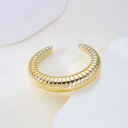 Fashion Exaggerated Irregular Bracelets for Women Simple Hip Hop Rock Personality Plastic Cuff Bangle Trendy Jewelry